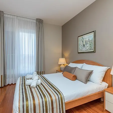 Complex Irena With Pool Pensjonat