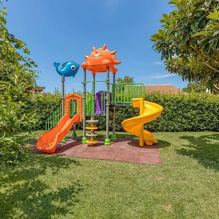 Penzion Complex Irena With Pool 4*