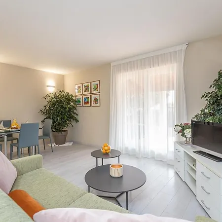 Complex Irena With Pool 4* Пореч