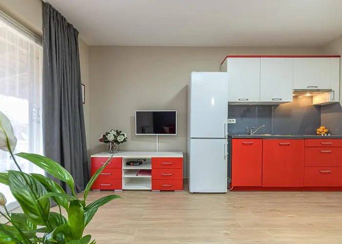 Complex Irena With Pool Pensionat 4*