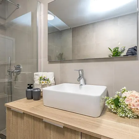 بيت ضيافة Complex Irena With Pool بوريتش